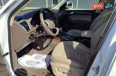 Внедорожник / Кроссовер Audi Q5 2015 в 