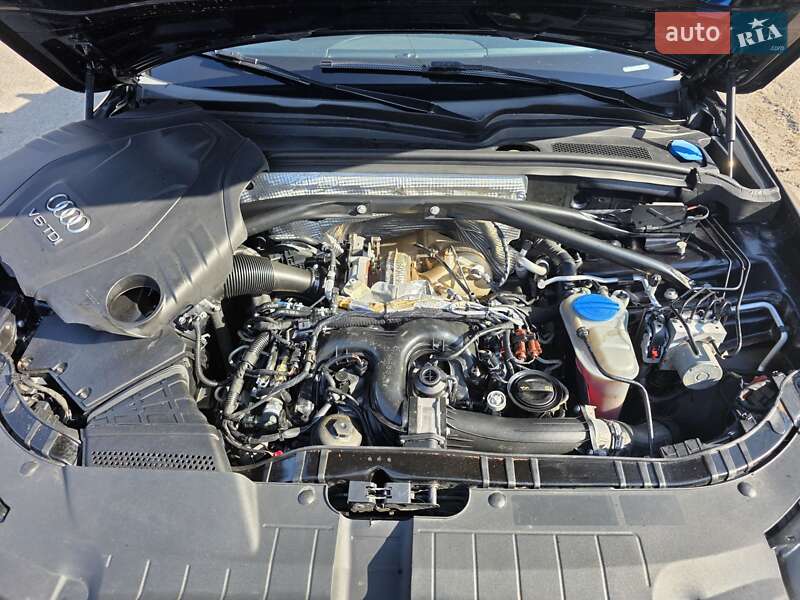 Внедорожник / Кроссовер Audi Q5 2014 в Днепре