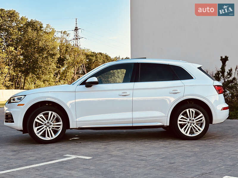 Внедорожник / Кроссовер Audi Q5 2018 в Луцке фото 5 Внедорожник / Кроссовер Audi Q5 2018 в Луцке