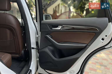 Внедорожник / Кроссовер Audi Q5 2015 в 