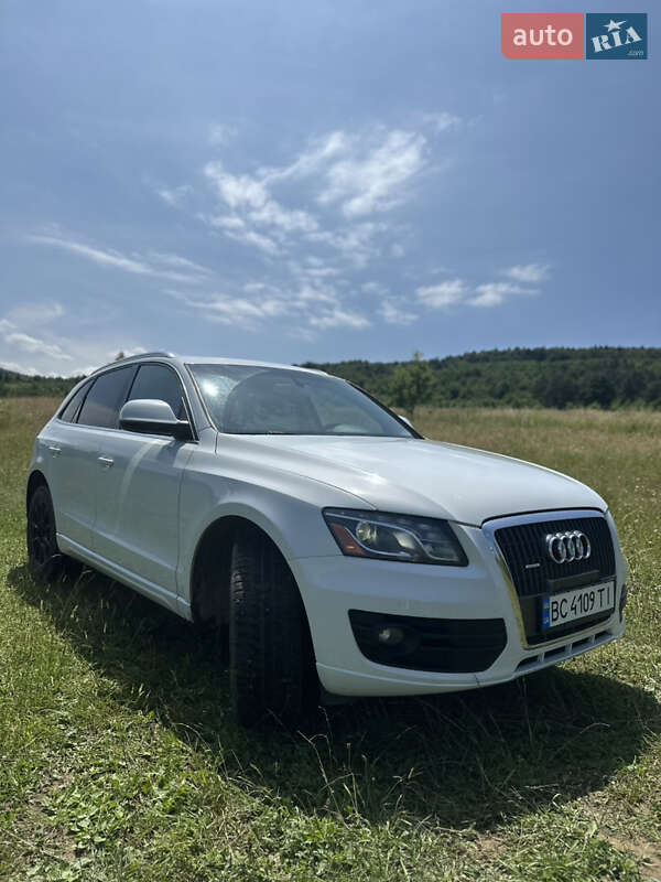 Внедорожник / Кроссовер Audi Q5 2012 в Трускавце