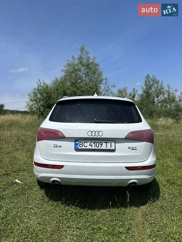 Внедорожник / Кроссовер Audi Q5 2012 в Трускавце