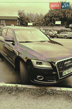 Внедорожник / Кроссовер Audi Q5 2015 в 