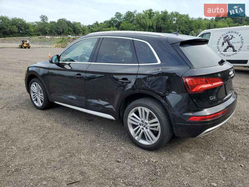 Внедорожник / Кроссовер Audi Q5 2019 в Киеве
