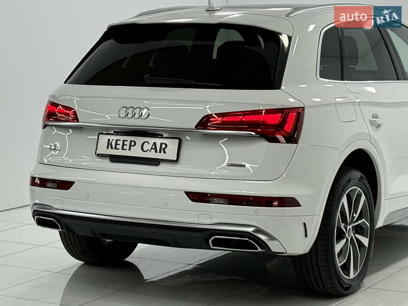Внедорожник / Кроссовер Audi Q5 2022 в Одессе