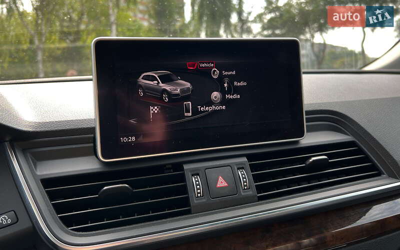 Внедорожник / Кроссовер Audi Q5 2019 в Львове