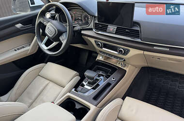 Внедорожник / Кроссовер Audi Q5 2023 в 