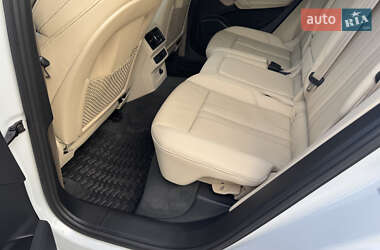 Внедорожник / Кроссовер Audi Q5 2023 в 