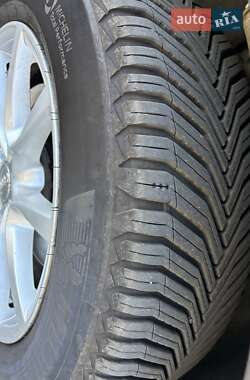 Внедорожник / Кроссовер Audi Q5 2012 в 