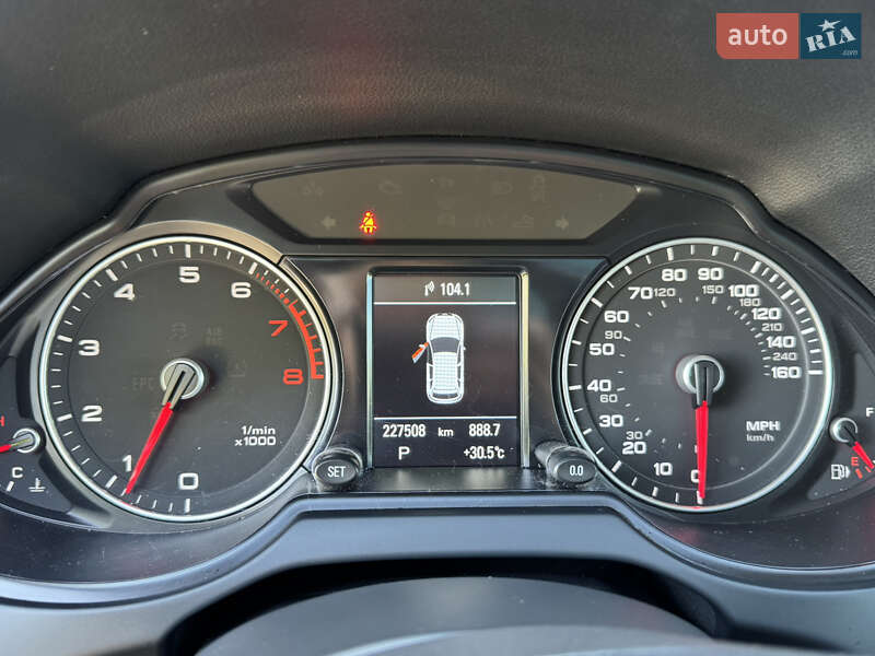 Позашляховик / Кросовер Audi Q5 2015 в Миколаєві