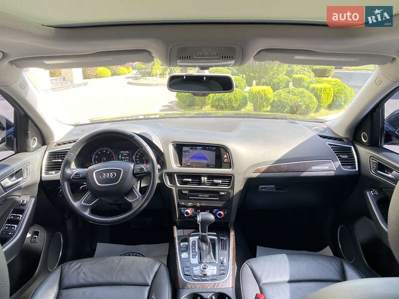 Внедорожник / Кроссовер Audi Q5 2015 в Стрые