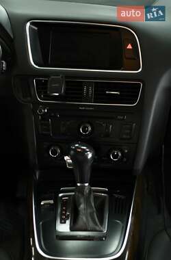 Внедорожник / Кроссовер Audi Q5 2012 в 