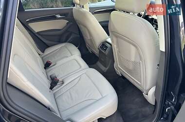 Внедорожник / Кроссовер Audi Q5 2012 в 