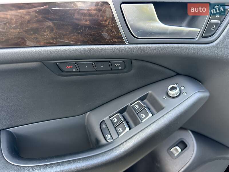 Внедорожник / Кроссовер Audi Q5 2012 в Луцке