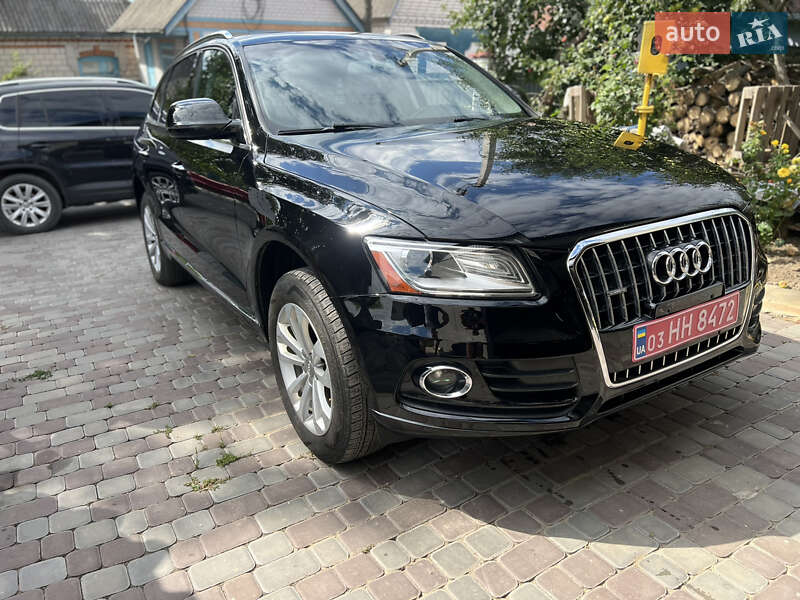 Внедорожник / Кроссовер Audi Q5 2015 в 