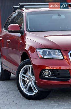 Внедорожник / Кроссовер Audi Q5 2015 в 
