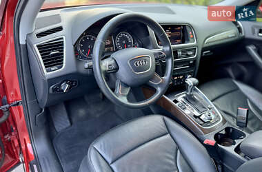 Внедорожник / Кроссовер Audi Q5 2015 в 