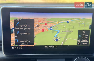 Внедорожник / Кроссовер Audi Q5 2018 в 