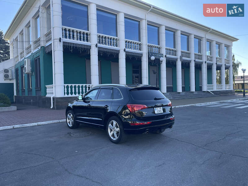 Позашляховик / Кросовер Audi Q5 2012 в Черкасах