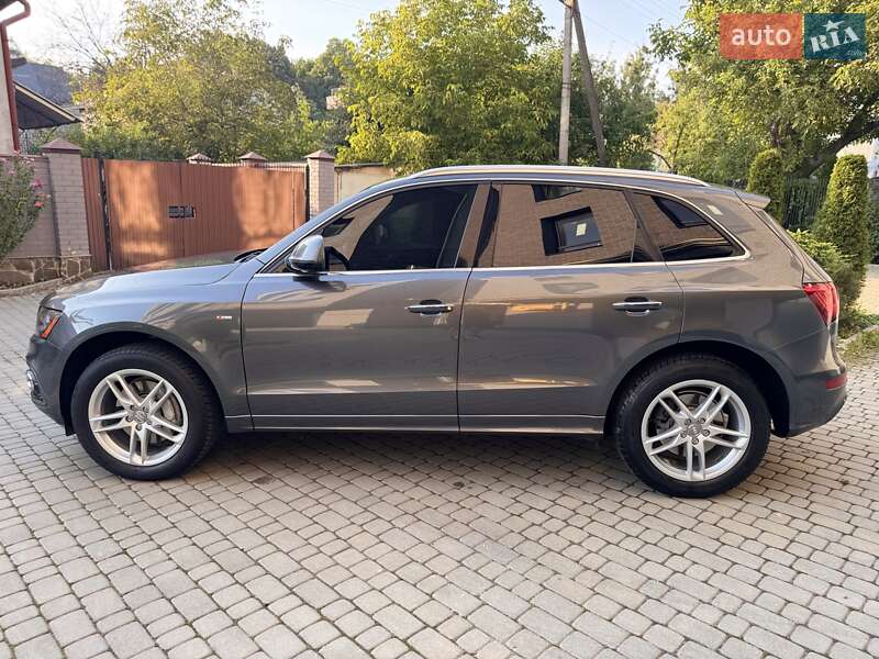 Позашляховик / Кросовер Audi Q5 2015 в Львові