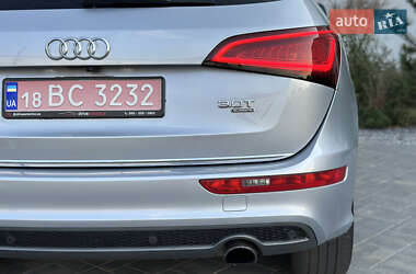 Позашляховик / Кросовер Audi Q5 2014 в 
