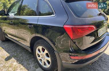 Внедорожник / Кроссовер Audi Q5 2012 в 