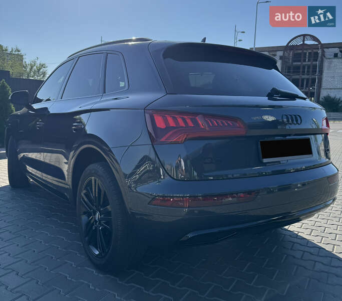 Внедорожник / Кроссовер Audi Q5 2018 в Днепре
