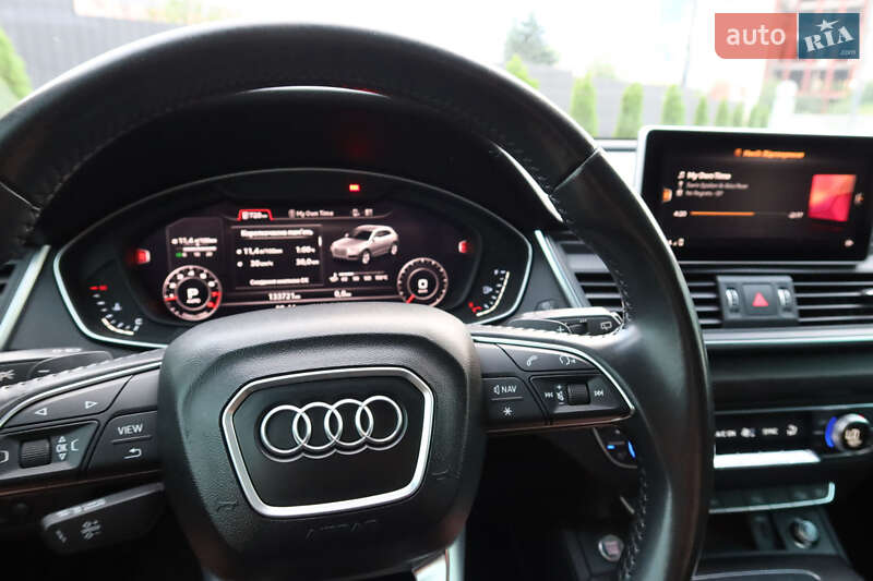 Внедорожник / Кроссовер Audi Q5 2018 в Днепре