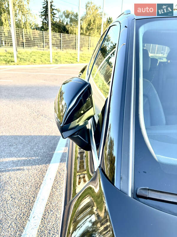 Внедорожник / Кроссовер Audi Q5 2021 в Житомире