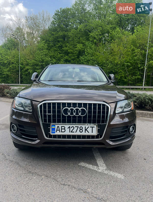 Внедорожник / Кроссовер Audi Q5 2012 в 