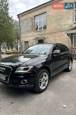 Внедорожник / Кроссовер Audi Q5 2015 в 