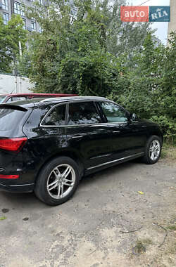 Внедорожник / Кроссовер Audi Q5 2015 в 
