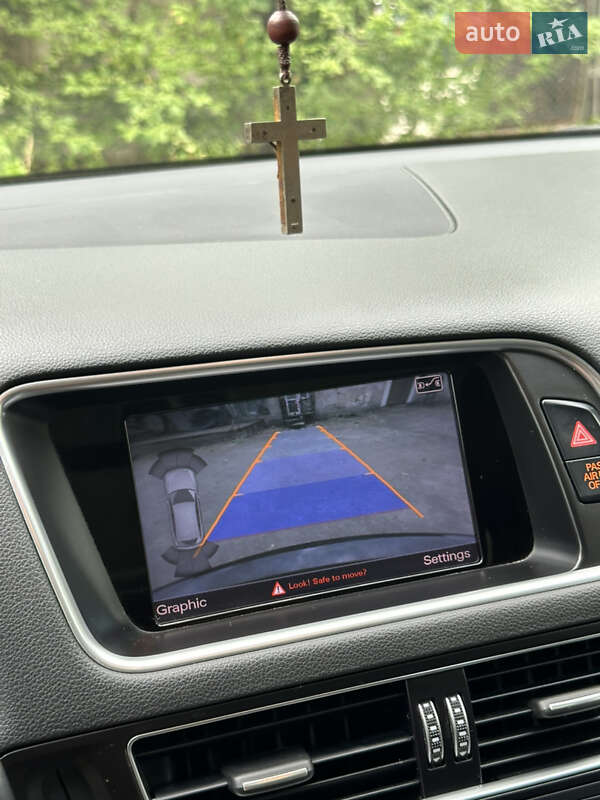 Позашляховик / Кросовер Audi Q5 2015 в Львові