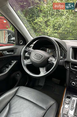 Внедорожник / Кроссовер Audi Q5 2015 в 