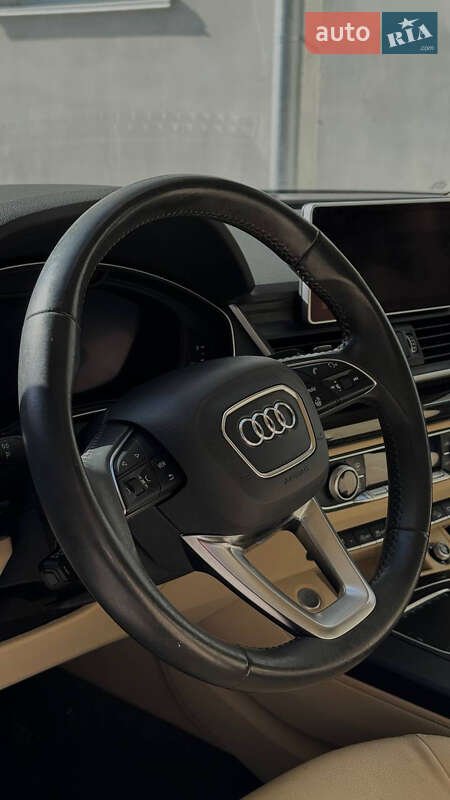 Внедорожник / Кроссовер Audi Q5 2017 в Ровно