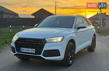 Внедорожник / Кроссовер Audi Q5 2017 в 