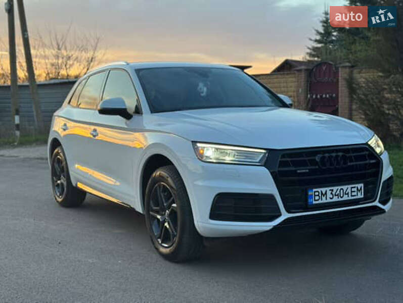 Позашляховик / Кросовер Audi Q5 2017 в Сумах