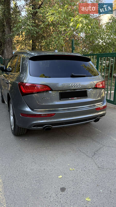 Внедорожник / Кроссовер Audi Q5 2017 в Одессе
