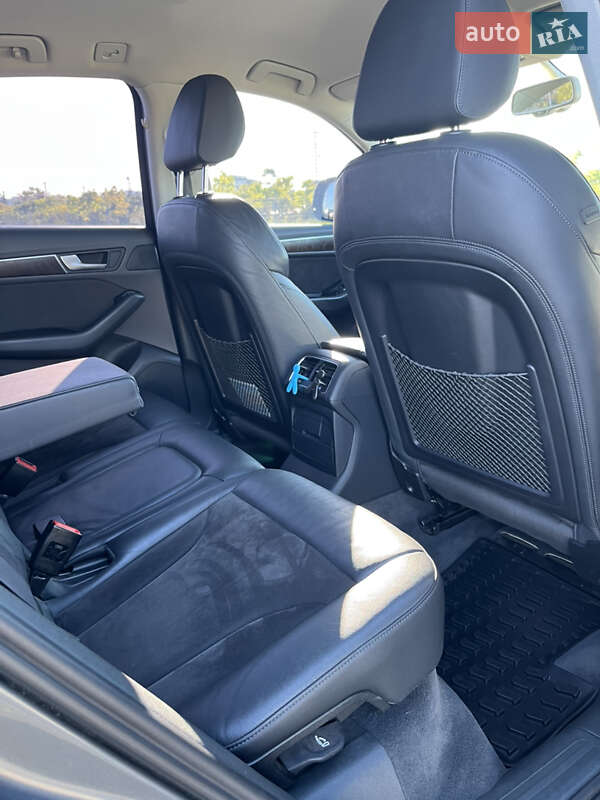 Внедорожник / Кроссовер Audi Q5 2014 в Киеве