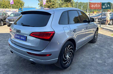 Позашляховик / Кросовер Audi Q5 2015 в 