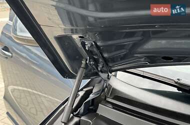 Внедорожник / Кроссовер Audi Q5 2011 в 