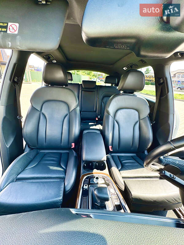 Позашляховик / Кросовер Audi Q5 2015 в Луцьку фото 19 Позашляховик / Кросовер Audi Q5 2015 в Луцьку