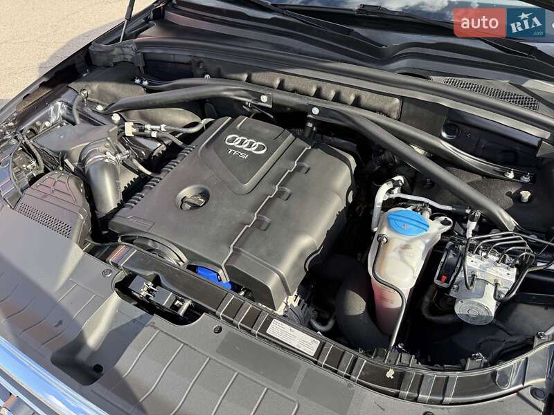 Внедорожник / Кроссовер Audi Q5 2016 в Киеве