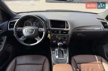Внедорожник / Кроссовер Audi Q5 2016 в 