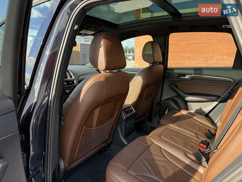 Внедорожник / Кроссовер Audi Q5 2016 в Киеве