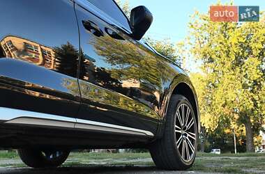 Внедорожник / Кроссовер Audi Q5 2023 в 