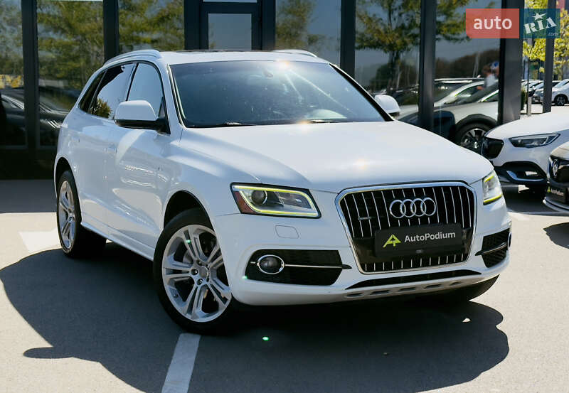 Позашляховик / Кросовер Audi Q5 2012 в 