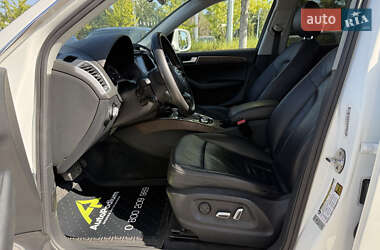 Позашляховик / Кросовер Audi Q5 2012 в 