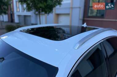 Позашляховик / Кросовер Audi Q5 2021 в 