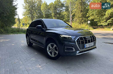 Внедорожник / Кроссовер Audi Q5 2023 в 
